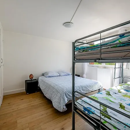 Appartement/maison Plain Pied * 弗卢瓦拉克